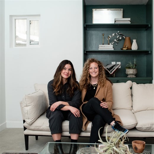 Best friends Annie and Brittany return for their second flip, tackling a friend’s rental in Park City, Utah. With help from Chip Gaines and Joanna Gaines, they’re ready to take on a whole new set of challenges. Catch tonight’s episode of #FirstTimeFixer on TV at 8/7c on #MagnoliaNetwork. | Magnolia Network