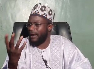 276K views · 19K reactions | Dr. Mansur Isa Yelwa || - Daren Ka Na Farko A Kabari. Dan Uwan Mai Albarka Daure Ka Saurara Har Karshe Zaka Karu Matuka. | Takaitacciyar Nasiha | Facebook