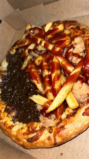 If you are coming to DC or in the DC area, you have got to come thru @todayspizzadc and give the oxtail/ half carryout pizza taste. It’s DC to the max, fried chicken, French fries salt and pepper, with mambo sauce. One of our DC legends once said,” whatever you do, big or small, do it well, or don’t do it all.” Not fast food, but Quick Cuisine made fresh to order. So please understand, thank you. #oxtaildinners #oxtailpizza #dcoxtails #justgoodfood #instafood #foodporn #pizzapizzapizza #dcpizzal