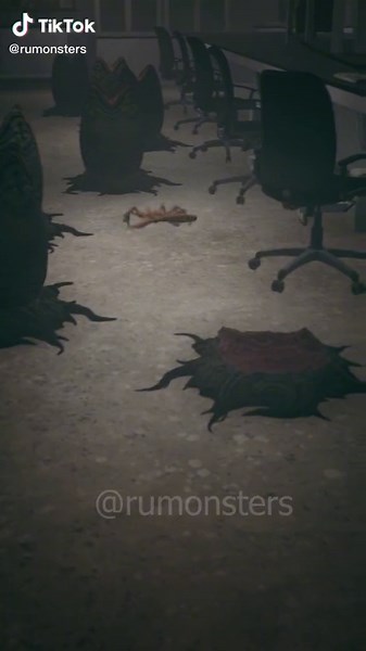 POV: Aliens, part 4 #aliens #POV #povalien #rumonsters #horrortok #facehugger