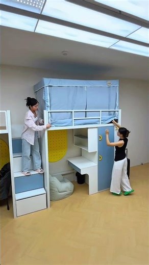 The Girl Got The Top Bed In Her Hostel… But She Turned It Into Something Amazing 😱