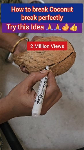 How to break Coconut perfecty 🥥🥥🙏👍 DIY free life hacks#shorts#viral#diy#trending#tipsandtricks#tips