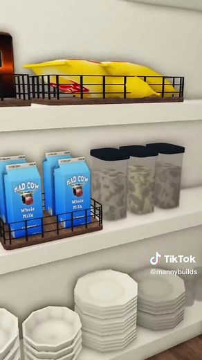Organized Pantry Ideas for Bloxburg Homes