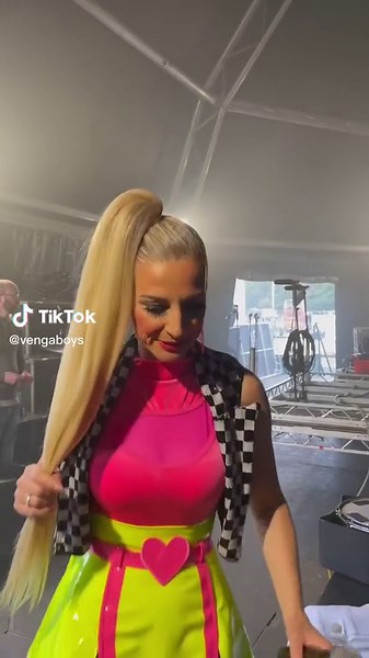 Who are we going to see soon🤩😍💥🎶 #vengaboys #upanddown #performing