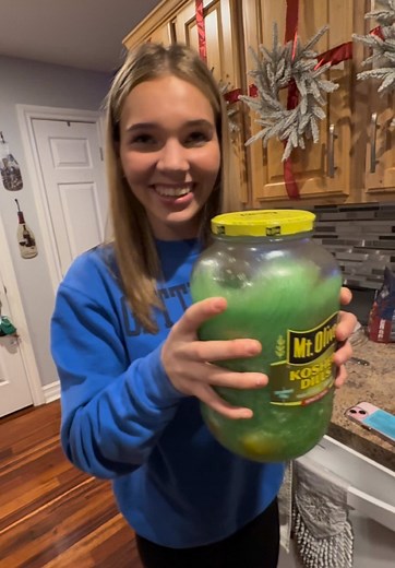 Homemade Pickles: Easy Recipes and Tips