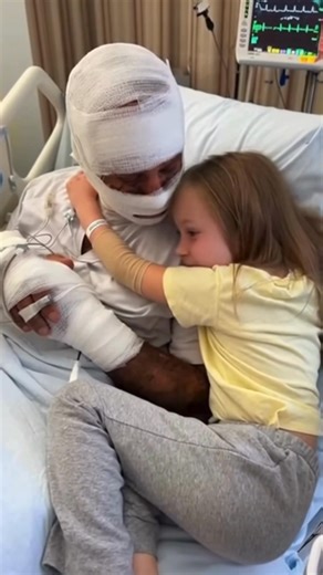 6K views · 23 reactions | He’s not a firefighter. He’s just a neighbor who ran into a burning house because a 6-year-old girl was trapped inside.  He came out covered in burns — she came out with only a small scratch. Their hospital reunion is one of the most powerful things you’ll see today.   Read the full story in the comments — it’ll make you believe in real heroes again. | David Benoit | Facebook
