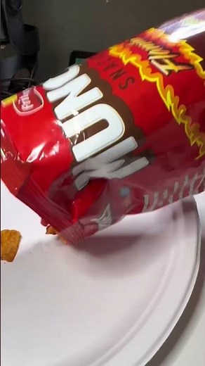 Munchies Flamin' Hot Snack Mix