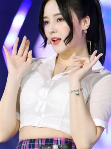 Nancy Momoland: Rising Star and Iconic Performances