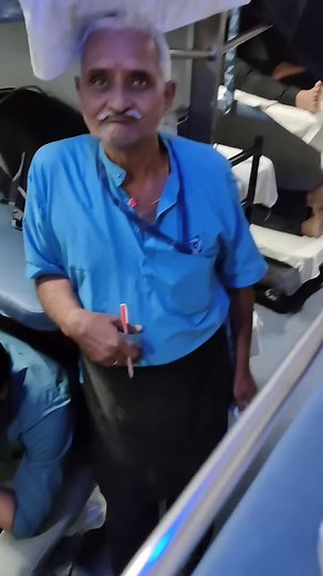 24K views · 282 reactions | Train Ka Dinner, Vaishali Express Third AC Food Experience  #shorts #train #vaishali | Swadkediwane | Facebook