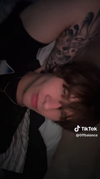 Lucas (@0ffbalance)’s videos with som original - erik