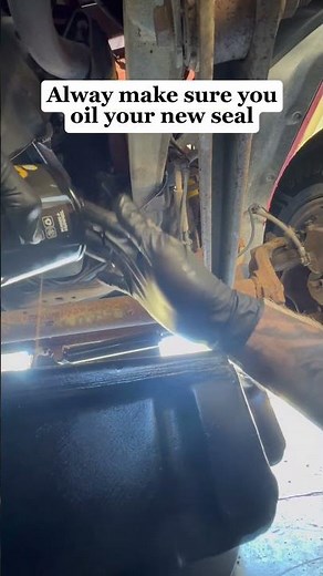 Oil change on old Dodge truck #mechanic #mechaniclife #carrepair #dodge #car