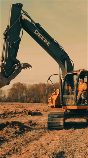 At Reeds Farm Drainage, we’re out here every day doing one thing—helping farmers put their ground in the best position possible. Good drainage isn’t flashy, but it’s one of the most important investments you can make in your farm. Healthier soil, better field conditions, stronger yields, and more consistent results year after year. Whether you’re planning ahead, fixing problem areas, or just wanting to learn more about what tile drainage can do for your operation, we’re always happy to talk it t