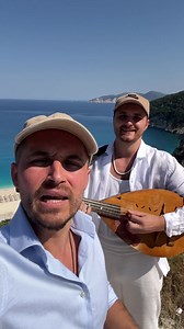 Și dacă tot e frig afară, vă trimitem niște căldură! 🌞 ,,Foaie verde bob năut ,, #MariaDragan | Victor Bondari