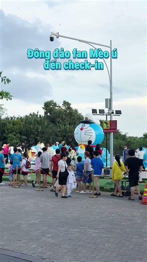 SỨC NÓNG CỦA BIỆT ĐỘI DORAEMON TẠI HỒ BÁN NGUYỆT PHÚ MỸ HƯNG