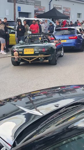 Went slightly deaf after this 🤣 #car #exhaustbangs #carmeets @dmodeejay