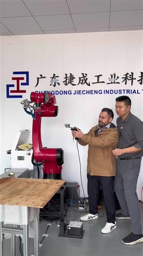 Program-free spraying robot.#industrial #welding #robot #spraying #stamping