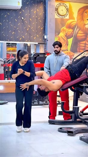 kajal suryavanshi on Instagram: "Aise log battameezi karte h ladkiyo ke saath #kajalsuryavanshi #aakashmrothiya"