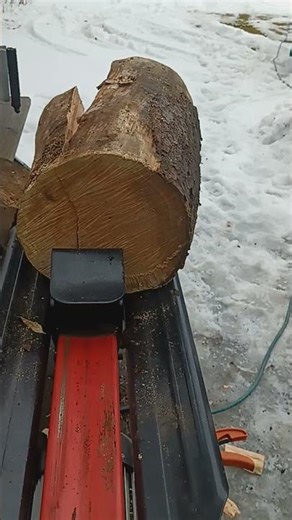 HARBOR FREIGHT ELECTRIC LOG SPLITTER #firewood #diy #wood #tools #harborfrieght #logsplitter