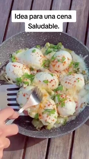 Receta de huevos a la turca para una cena rápida y saludable