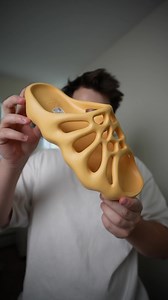 Yeezy 450 Slide Quick Review✅ #yeezy450 #yeezy450slide #450slides #yeezyslide450 #yeezyday #sneakerreview #winonakicks | Winona kicks