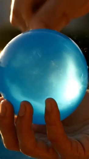 Quick hand balloon popping #relaxing #asmr