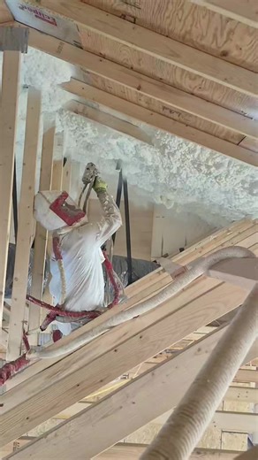 Benefits of Spray Foam Insulation in Arizona Homes