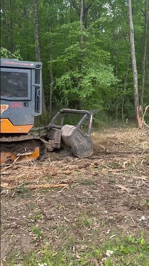 CMI 175 Mulching Tractor With Shearex Mulcher!