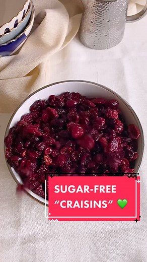 Do you make your own dried cranberries? Here’s how I make sugar-free #craisins!❤️ #ketodietapp #lowcarbrecipes #lowcarblove #ketodiet #cranberries
