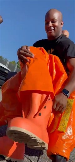 4.1K views · 55 reactions | ☢️Soldiers of the 138th Chemical Company are currently attending the Hazardous Materials Technician Course — an intensive program combining classroom instruction with field experience led by the 4th Weapons of Mass Destruction - Civil Support Team. During the training, they completed the hands-on portion, gaining critical skills in hazard detection, identification, and mitigation while operating in protective gear. | Georgia National Guard | Facebook