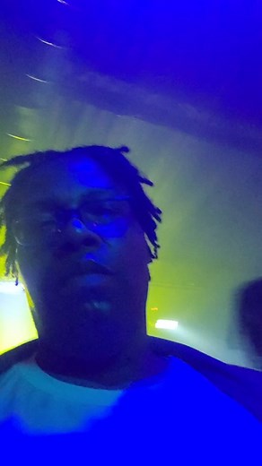 RR (@letsturnup21)’s videos with original sound - RR