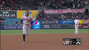💥 Adam Jones delivers in New York. #Birdland | Baltimore Orioles