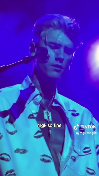 Understanding MGK's Powerful Performance of 'Dont Let Me Go'