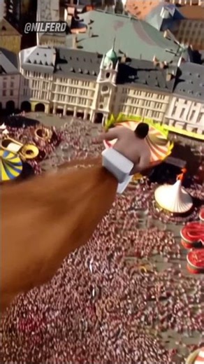 Toiletman crashes Oktoberfest 2025 - part 1