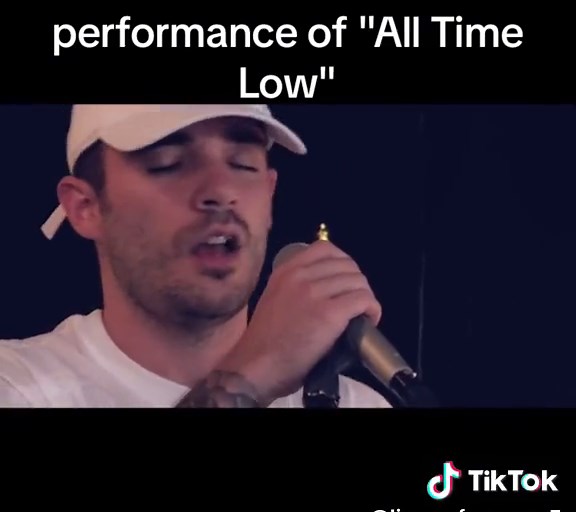 Jon Bellion's live performance of