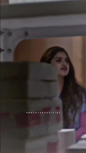 Lips kissing//chest kissing// #kissing_status #Couple kiss