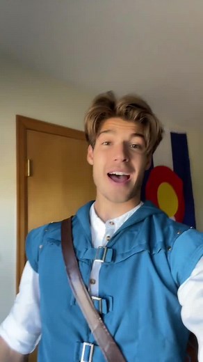 #stitch with @alixhowarth__ I’m the reason we can’t have nice things 💇🏼‍♀️ #flynnrider #flynnridertiktok #tangled