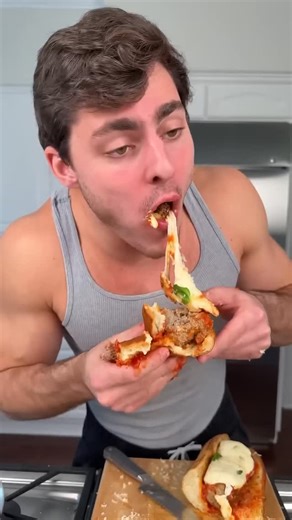 QCP Clips on Instagram: "QCP makes GIANT Meatball Pasta!"