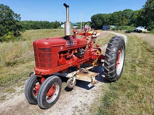 1952 International Farmall H 2WD Row Crop Tractor | Agriculture