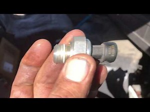 2008 Savana GMC Oil Pressure Sensor Switch P0521