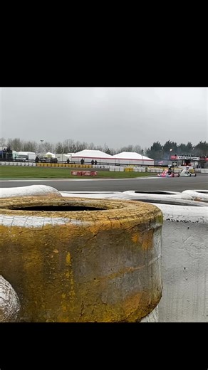 Curbing at Kimbolton #racing #curbing #trending