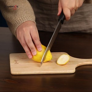 🍋Ginger Lemon Shot!🥃 Spicy and Healthy Wellness Shot. These shots pack a powerful punch and will help to boost your immunity come any season. 👍 www.Kuvingsme.com 👏BENEFITS After completing a lot of reading and research, here are some fantastic benefits that I have found that come from ginger: 👍GINGER -Better Digestion -Improves Immunity -Alleviates PMS Symptoms ✍HOW DO YOU MAKE IT? First, put the ginger root through the Kuvings REVO830 Juicer. Just drop and drink with Kuvings juicer. The ne