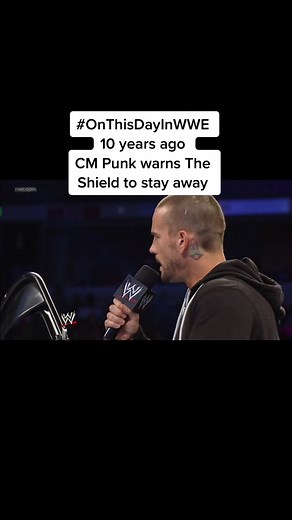 The final in the fantastic series of CM Punk promos before his match with The Rock at the Royal Rumble. Here, the champion confronts The Shield, who he’s been linked to since they emerged. Love the intensity and arrogance - which would be his downfall against the Great One. Listening to this, you can get a hint of where MJF got his promo style from. #OnThisDayInWWE #wrestlingtiktok #vintagewwe #wwetok #classicwrestling #vintagewrestling #wwe #smackdown #wwesmackdown #wrestlingpromo #wrestlingpro