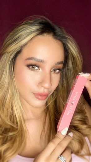 DOLCE BELLA OFICIAL 🇻🇪 on Instagram: "Makeup San Valentín 💘 Luce como una Victoria Secret supermodel✨ ¿Ya tienes tu maquillaje listo? 💄Creadora: @gila_gutier #makeup #girls #sanvalentin #dolcebellavzla #pfifferyvzla #venezuela #maquillajeprofesional"