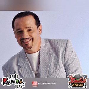El 4 de Febrero de 1957 nace Johnny Rivera en Nueva York, en una familia puertorriqueña creció en el Bronx, influenciado por la música tropical y su tío, el legendario salsero Adalberto Santiago su interés por el canto lo llevó a entrenarse en el taller experimental de Johnny Colón en East Harlem, donde perfeccionó su técnica vocal y conocimientos musicales antes de su carrera como solista, fue vocalista del Grupo Fascinación y del Conjunto Clásico, donde desarrolló su estilo romántico en 1991, 