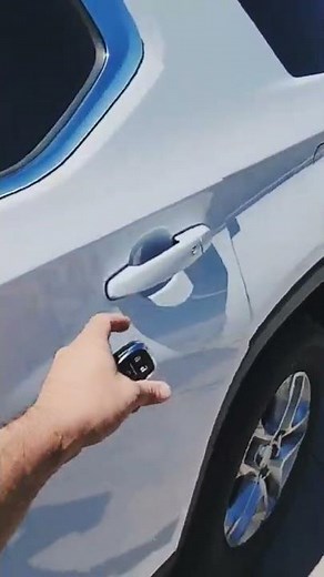 GM key fob trick! #shorts #lifehacks #chevrolet