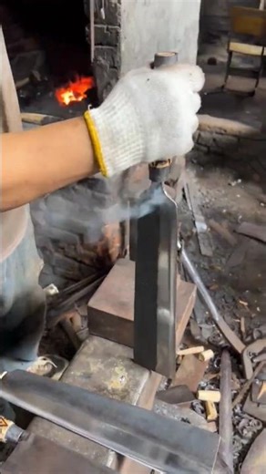 Burning in a Knife Tang for a Perfect Wood Handle.