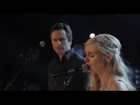 Nashville On The Record - Clare Bowen and Chip Esten Sing "This Town"