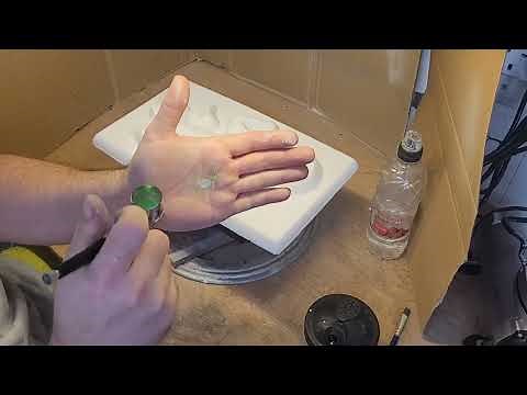 Timbertech Airbrush in action. a couple of tips 'how to use' "or not to use"