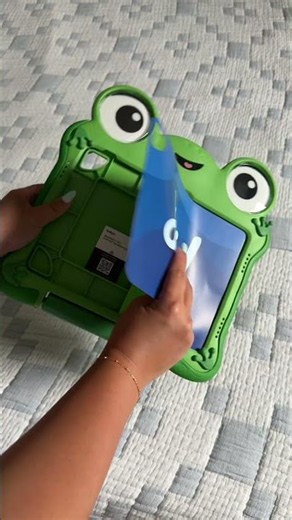 Unboxing Belkin's $50 Lilypad iPad Case