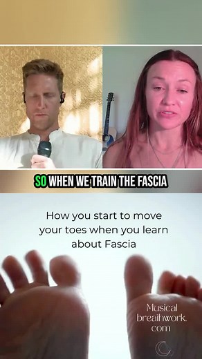 Toe mobility exercises strengthen the foot-brain connection, enhancing fascia health, flexibility, and overall wellness. #scoliosis #fascia #posture
